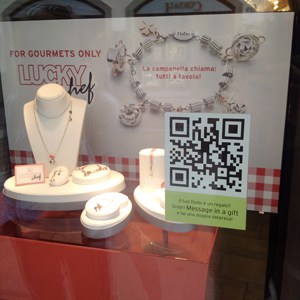 qr-code-in-vetrina-dodo_foto